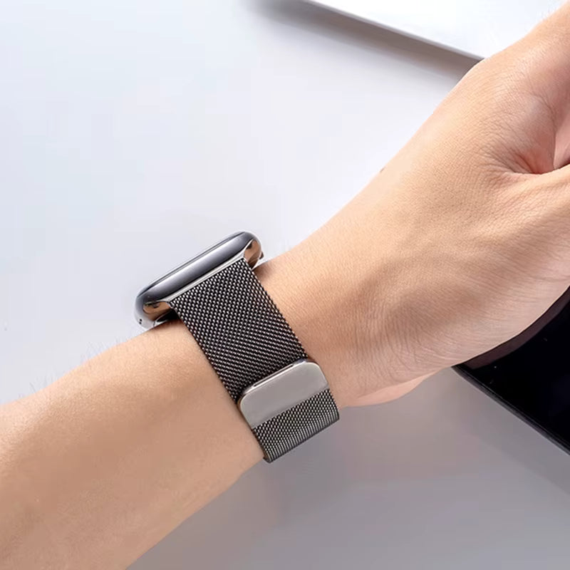 Bracelet smartwatch milanais